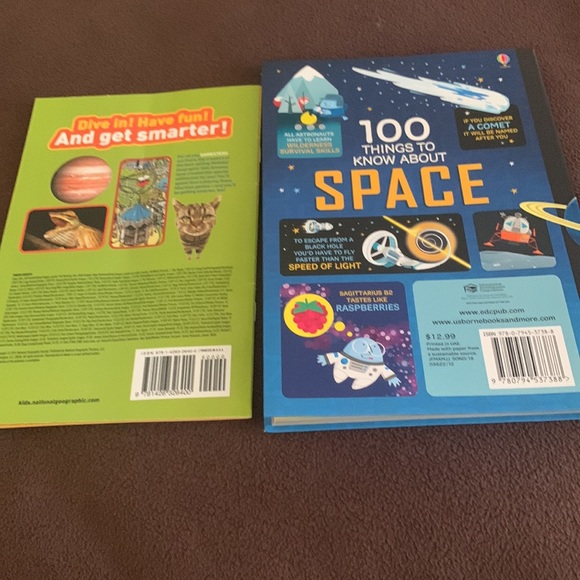 Book bundle Ntl Geographic kids fun&games almanac/100 things to know about space - Picture 3 of 3